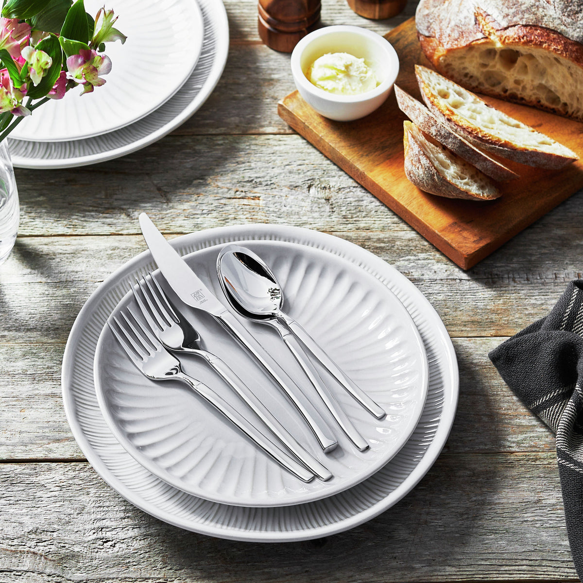 ZWILLING Opus 20 Piece Flatware Set Polished